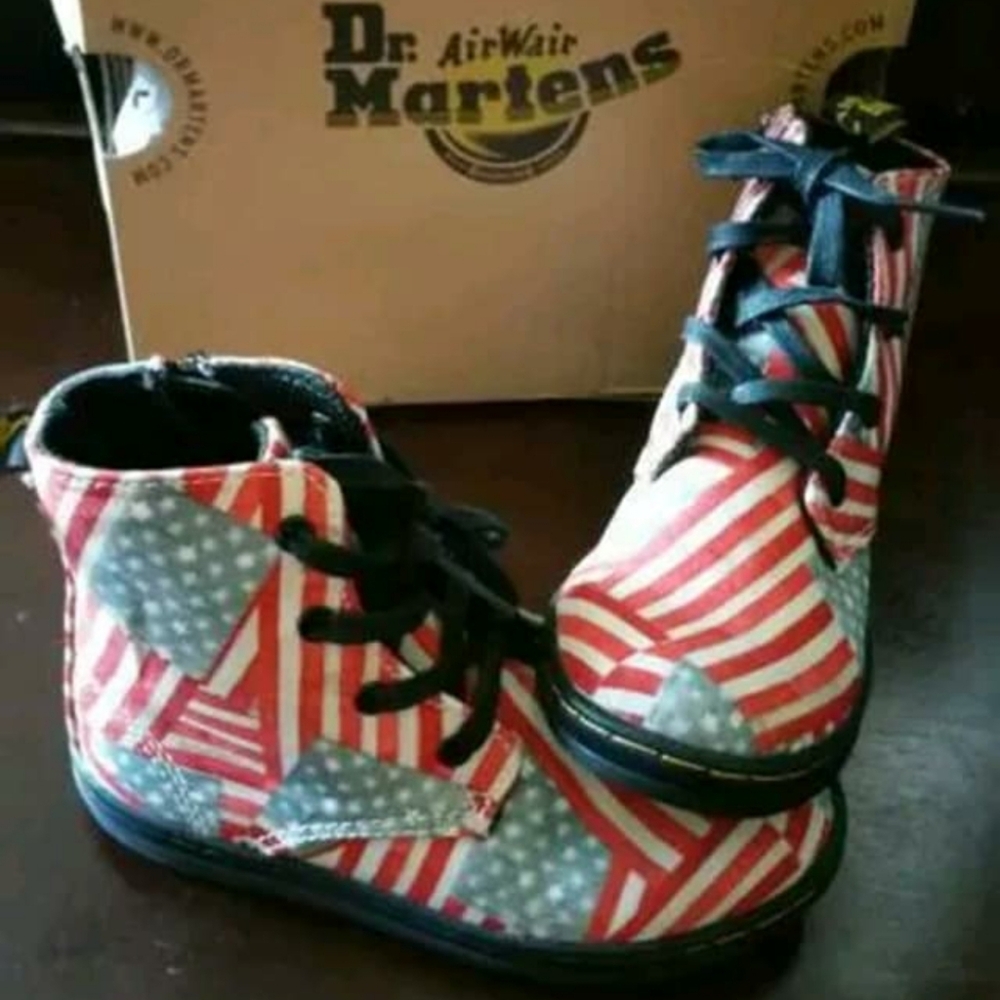 Dr Martens Laney Lace Boot Toddler Sz 10US